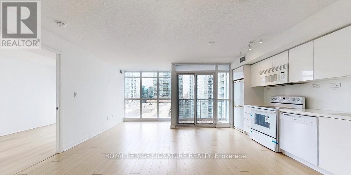 1201 - 10 Capreol Court, Toronto, Ontario  M5V 4B3 - Photo 4 - C13813326