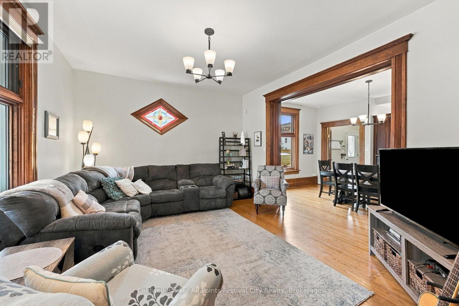 44 Trafalgar Street, Goderich (Goderich (Town)), Ontario  N7A 1T4 - Photo 6 - X13812970