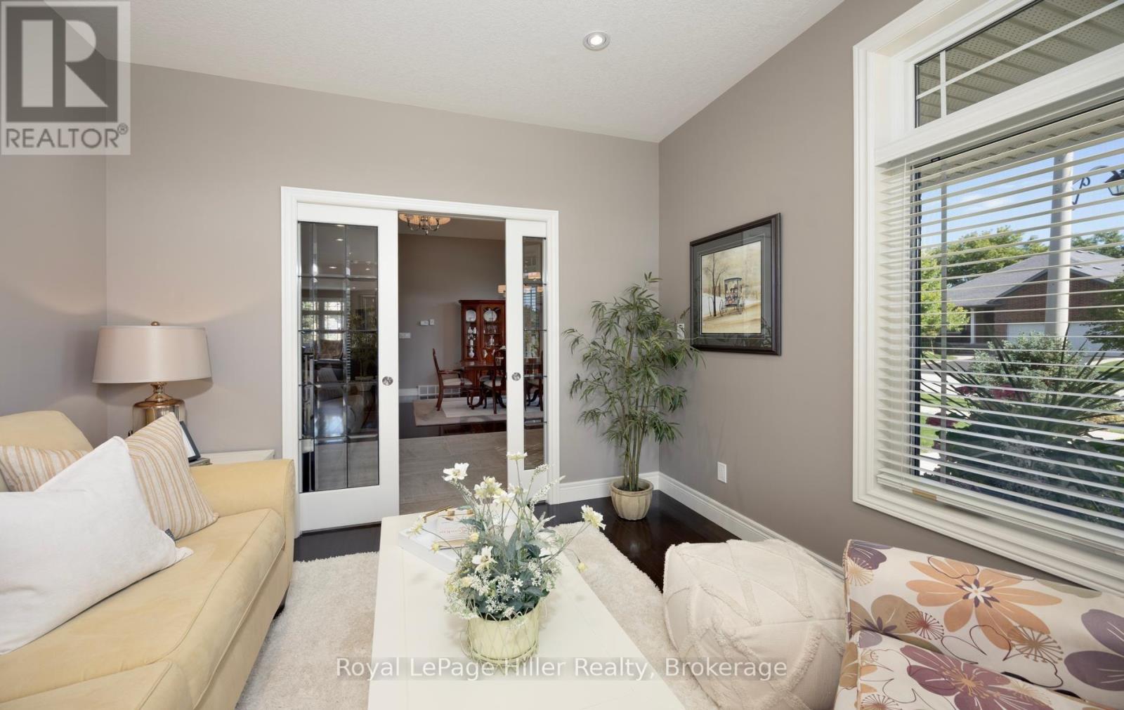 2 Findlay Place, Stratford, Ontario  N5A 0A7 - Photo 9 - X13813282