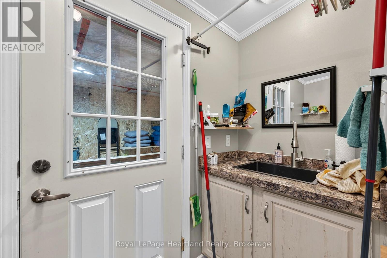 24 Kellestine Drive, Strathroy-Caradoc, Ontario  N7G 0C5 - Photo 31 - X13813288