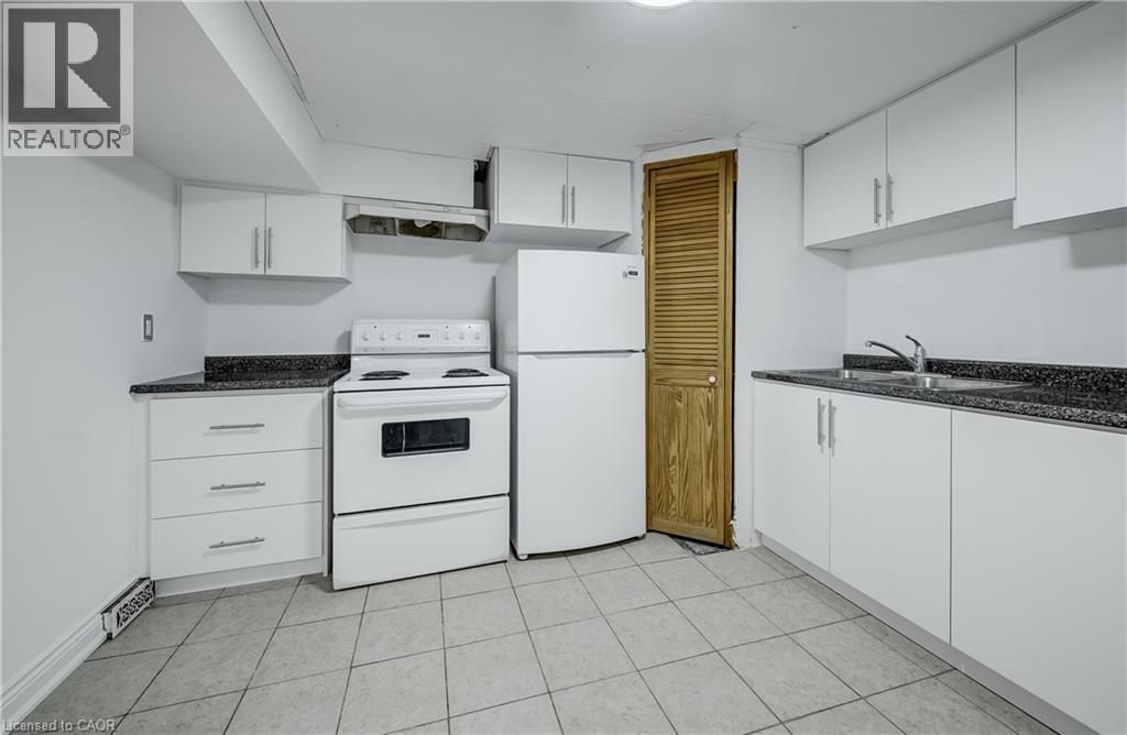 176 Samuelson Street, Cambridge, Ontario  N1R 1K3 - Photo 35 - 40865033