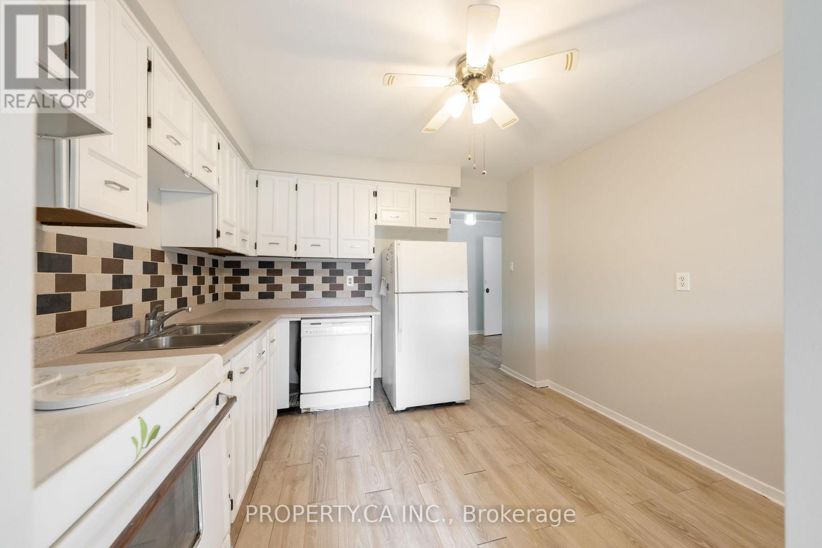 12 Deeprose Lane, Ajax, Ontario L1S 3L6 - Photo 16 - E13812958