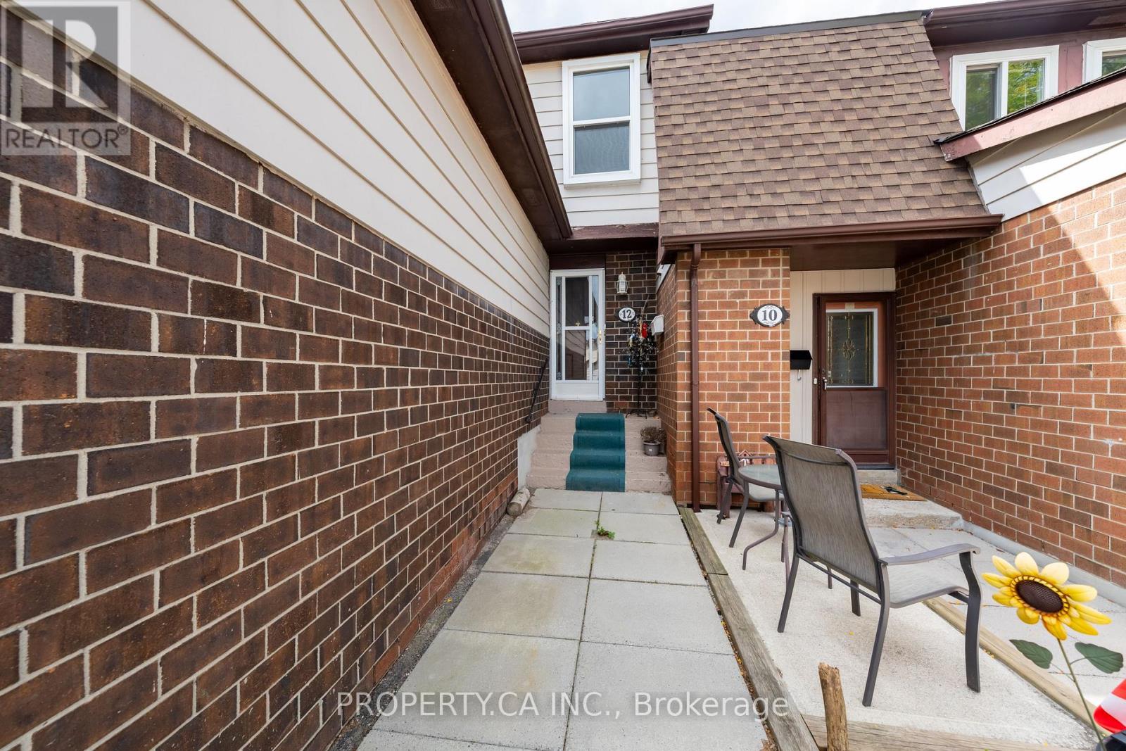 12 Deeprose Lane, Ajax, Ontario L1S 3L6 - Photo 3 - E13812958