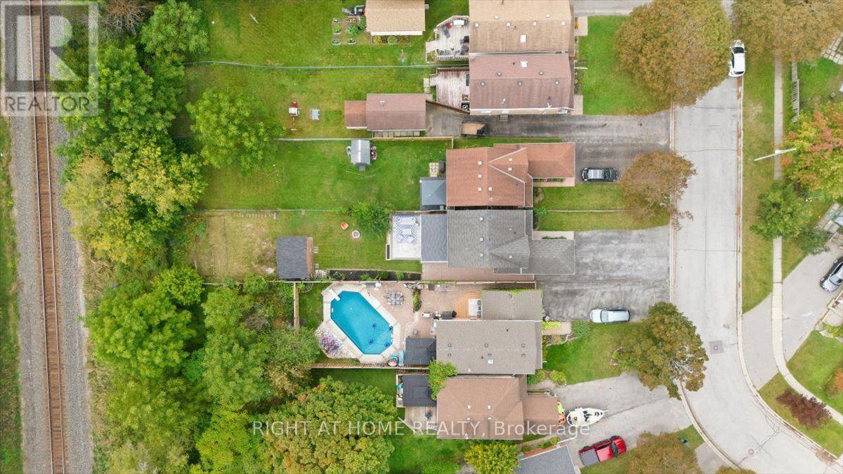 31 Prout Drive, Clarington, Ontario  L1C 4A3 - Photo 36 - E13813012