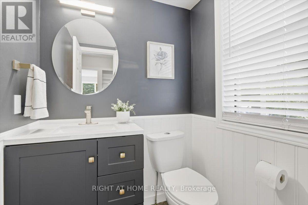 31 Prout Drive, Clarington, Ontario  L1C 4A3 - Photo 4 - E13813012