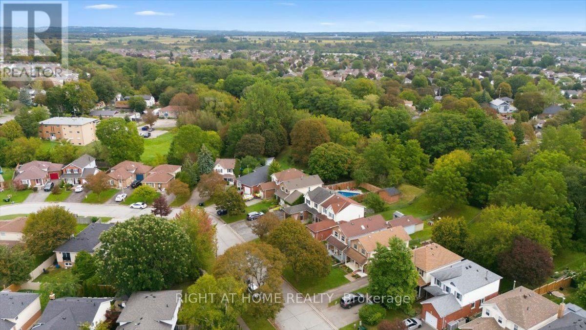 31 Prout Drive, Clarington, Ontario  L1C 4A3 - Photo 40 - E13813012