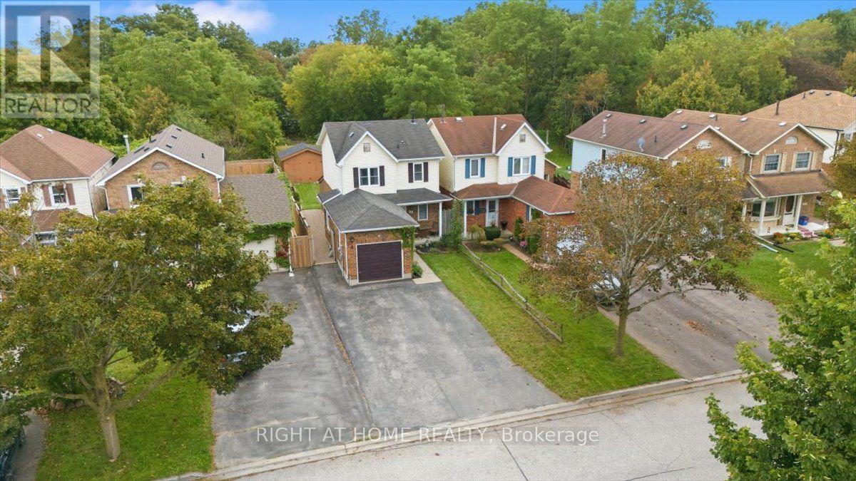 31 Prout Drive, Clarington, Ontario  L1C 4A3 - Photo 46 - E13813012
