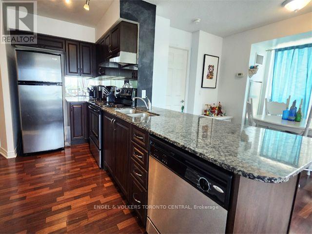 330 - 60 Fairfax Crescent, Toronto, Ontario  M1L 0E1 - Photo 4 - E13813150