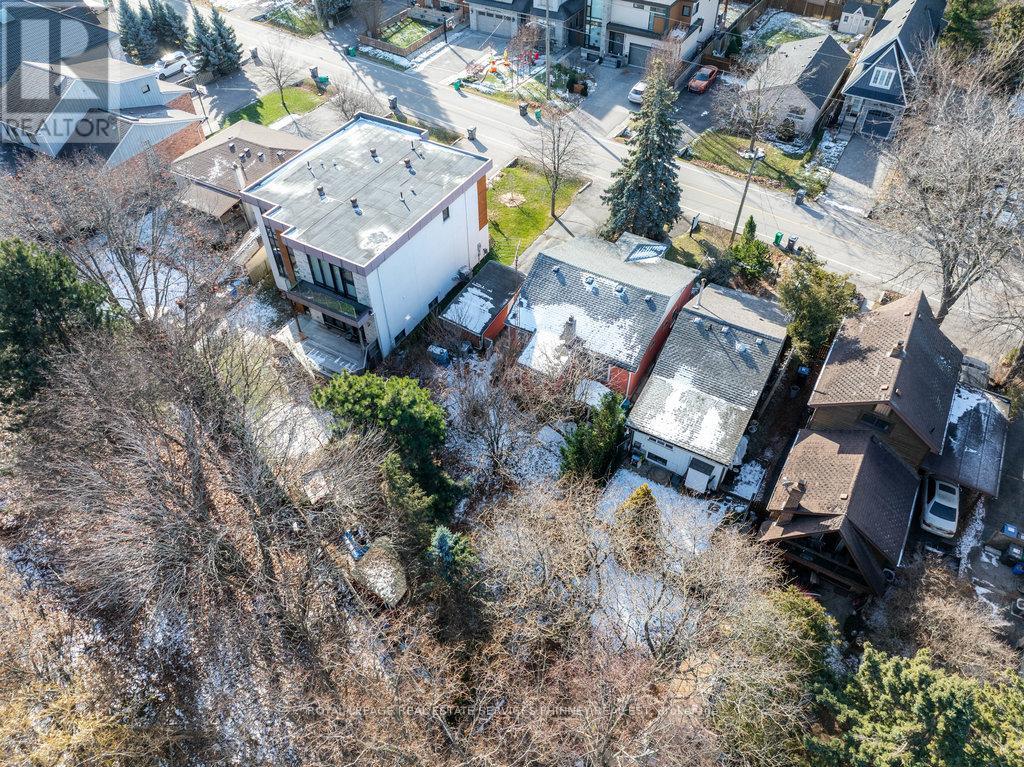 945 Beechwood Avenue, Mississauga, Ontario  L5G 4E3 - Photo 7 - W13209334