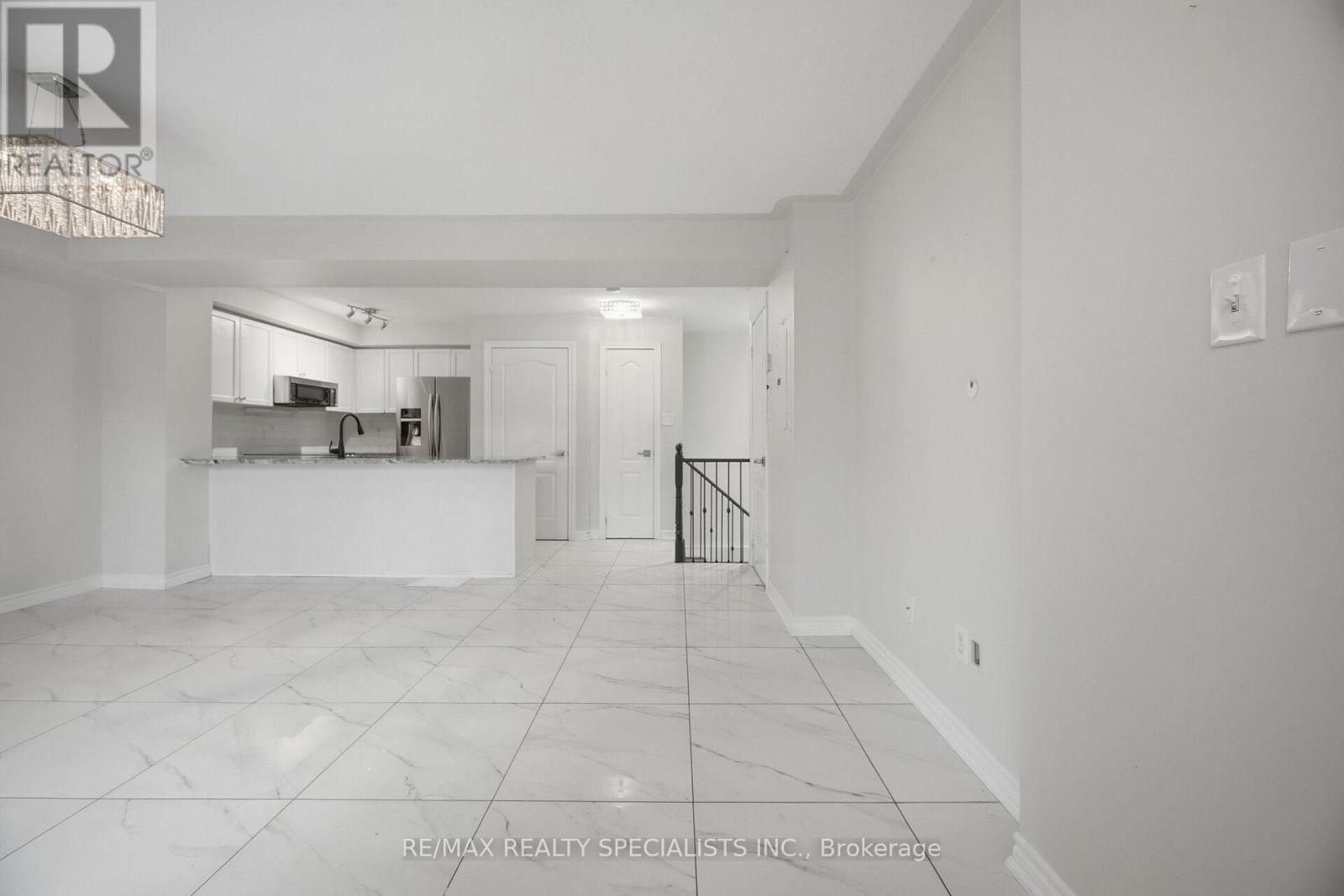 17 - 3250 Bentley Drive, Mississauga, Ontario  L5M 0P7 - Photo 4 - W13800752