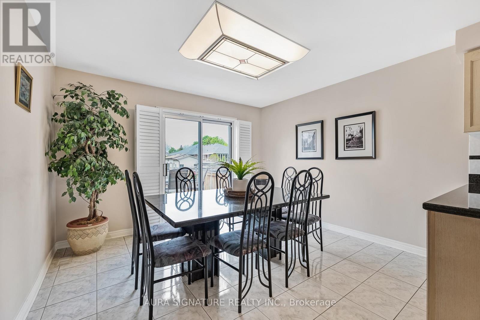 30 Graceview Court, Vaughan, Ontario  L4L 9C4 - Photo 14 - N13813010