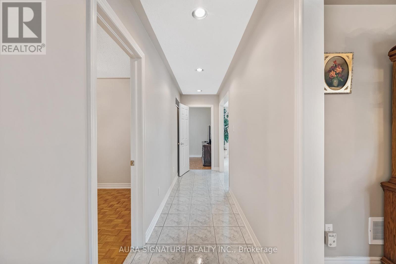 30 Graceview Court, Vaughan, Ontario  L4L 9C4 - Photo 16 - N13813010