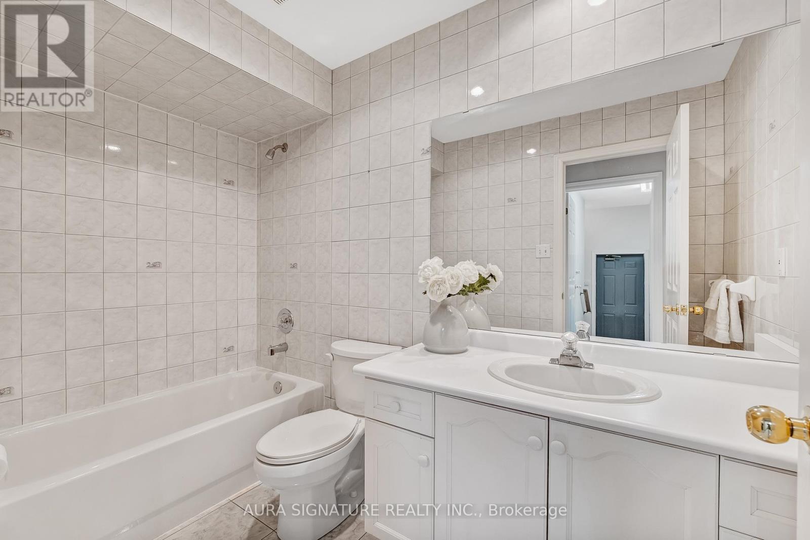 30 Graceview Court, Vaughan, Ontario  L4L 9C4 - Photo 23 - N13813010