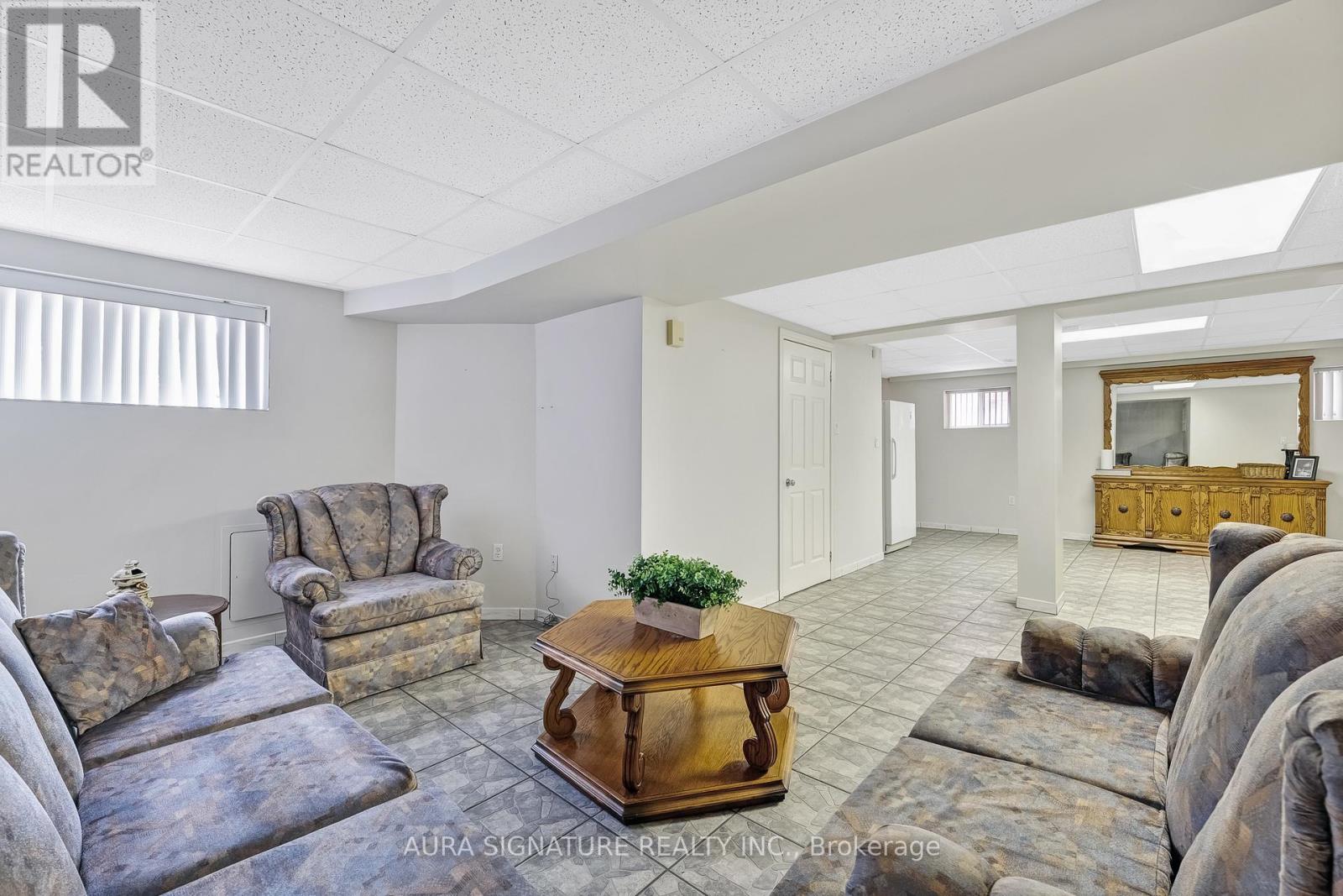 30 Graceview Court, Vaughan, Ontario  L4L 9C4 - Photo 32 - N13813010