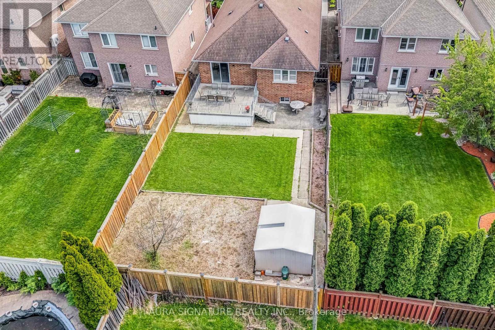 30 Graceview Court, Vaughan, Ontario  L4L 9C4 - Photo 35 - N13813010
