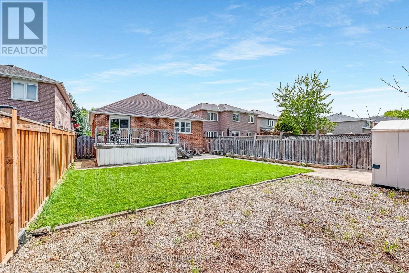 30 Graceview Court, Vaughan, Ontario  L4L 9C4 - Photo 36 - N13813010