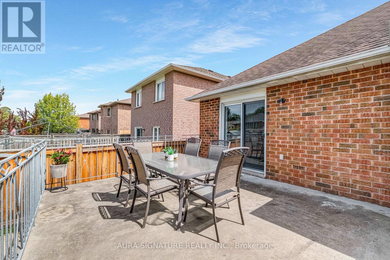 30 Graceview Court, Vaughan, Ontario  L4L 9C4 - Photo 40 - N13813010