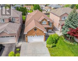 30 GRACEVIEW COURT, Vaughan, Ontario