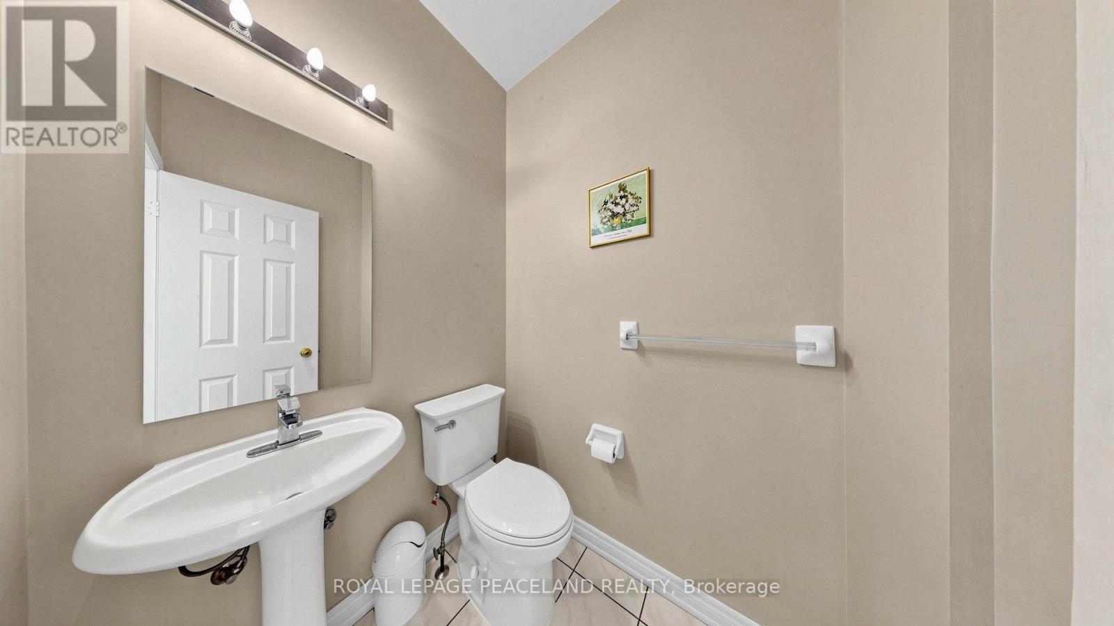 246 Farmstead Road, Richmond Hill, Ontario L4S 2J8 - Photo 12 - N13813026