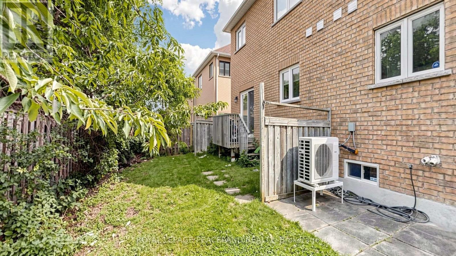 246 Farmstead Road, Richmond Hill, Ontario L4S 2J8 - Photo 15 - N13813026