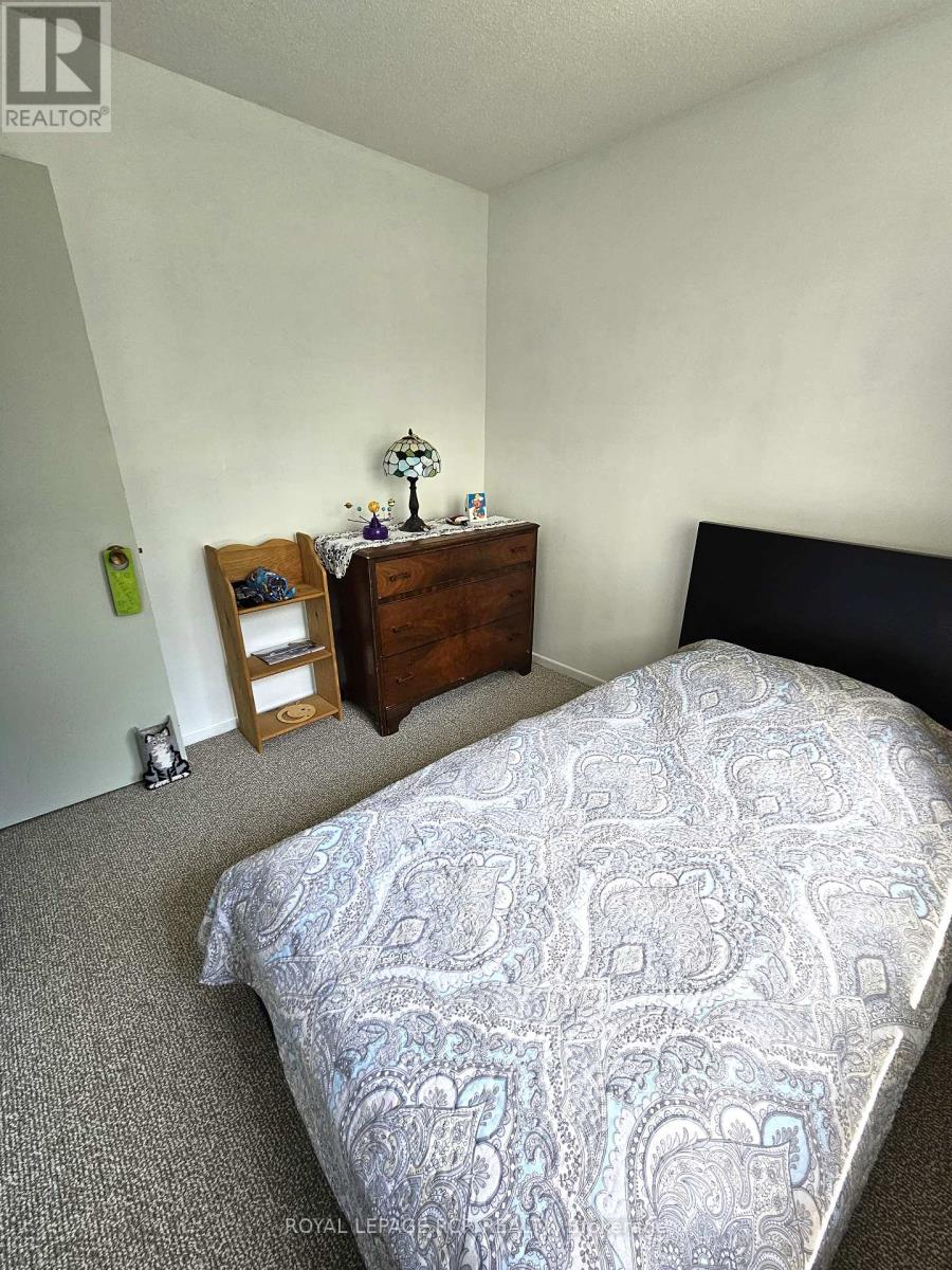 856 Magnolia Avenue, Newmarket, Ontario  L3Y 3C7 - Photo 29 - N13813058