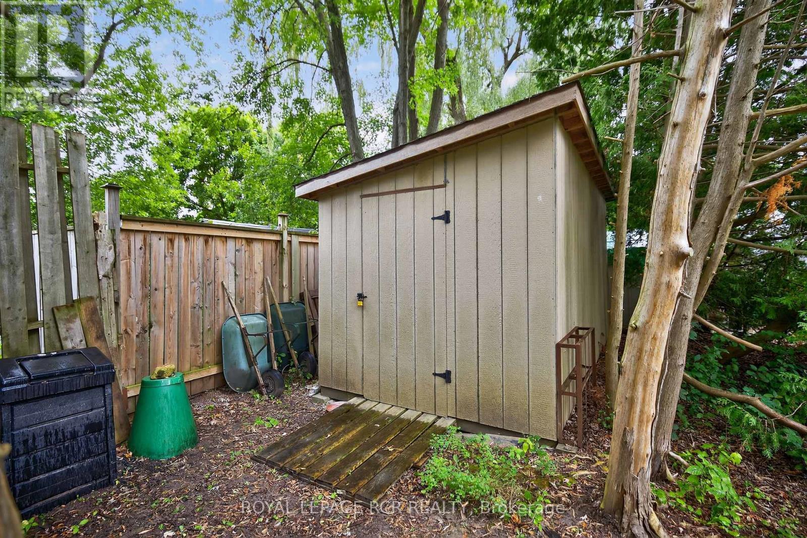 856 Magnolia Avenue, Newmarket, Ontario  L3Y 3C7 - Photo 45 - N13813058