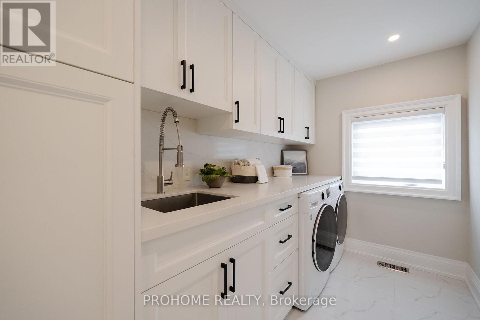 96 Briarwood Road, Markham, Ontario L3R 2X3 - Photo 32 - N13813124