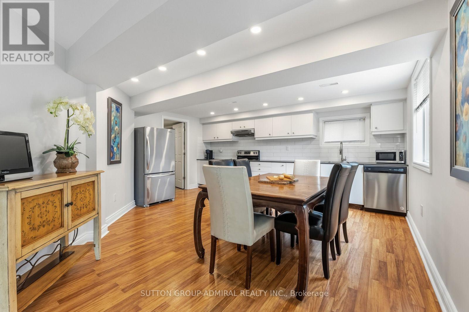 39 Bannerman Drive, Bradford West Gwillimbury, Ontario  L3Z 3J7 - Photo 28 - N13813218