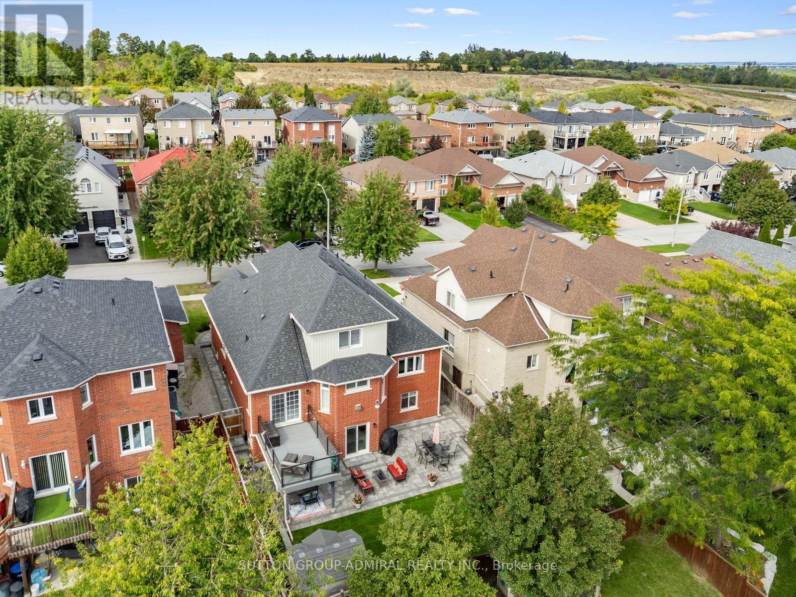 39 Bannerman Drive, Bradford West Gwillimbury, Ontario  L3Z 3J7 - Photo 45 - N13813218