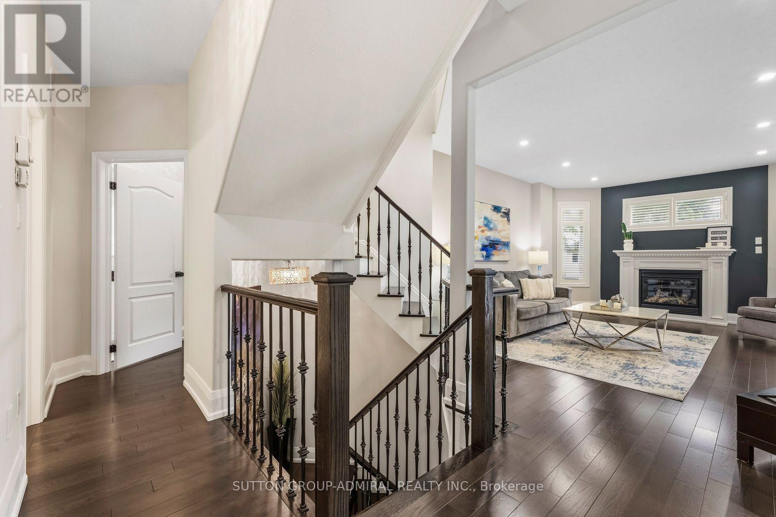 39 Bannerman Drive, Bradford West Gwillimbury, Ontario  L3Z 3J7 - Photo 7 - N13813218