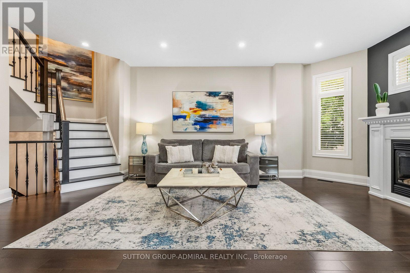 39 Bannerman Drive, Bradford West Gwillimbury, Ontario  L3Z 3J7 - Photo 9 - N13813218