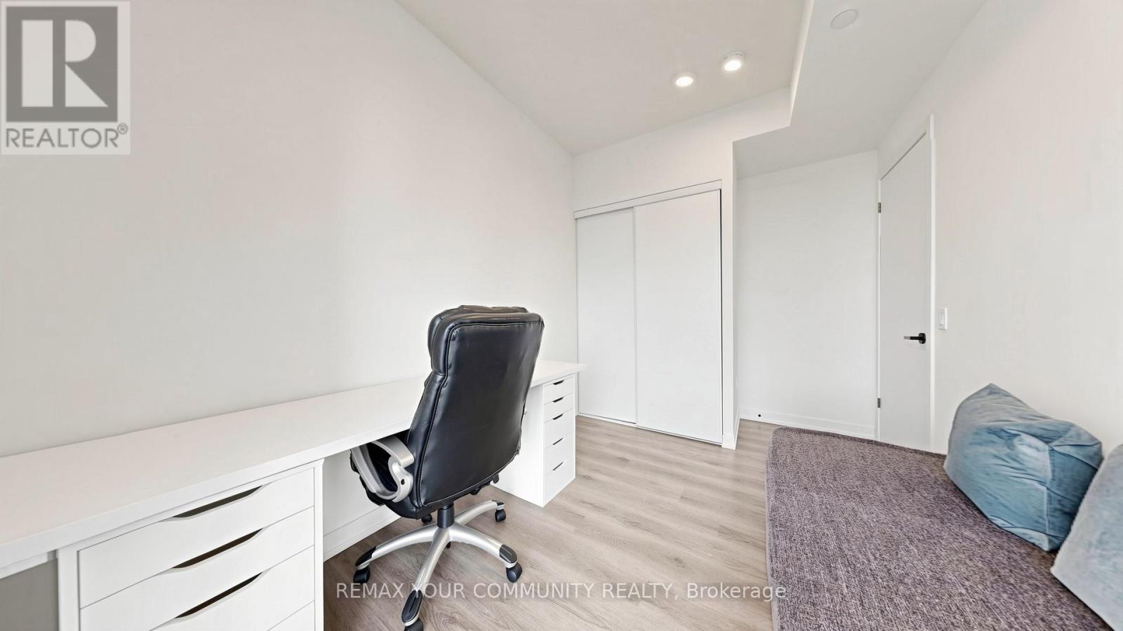 1702 - 225 Commerce Street, Vaughan, Ontario  L4K 0R1 - Photo 16 - N13813238