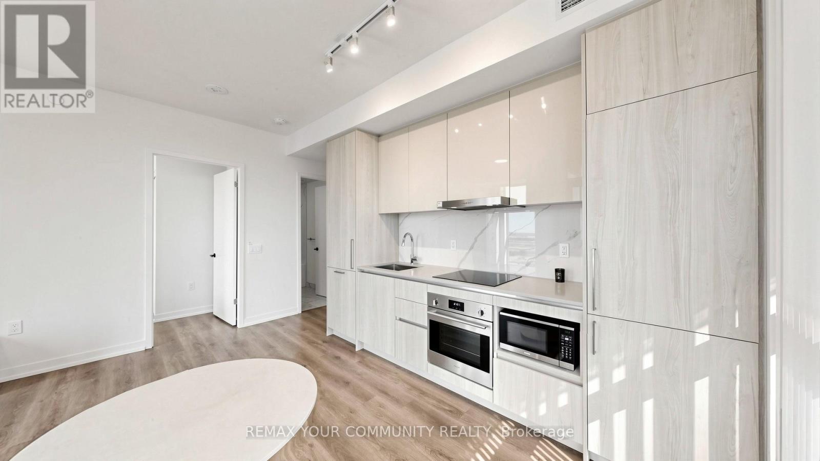 1702 - 225 Commerce Street, Vaughan, Ontario  L4K 0R1 - Photo 7 - N13813238