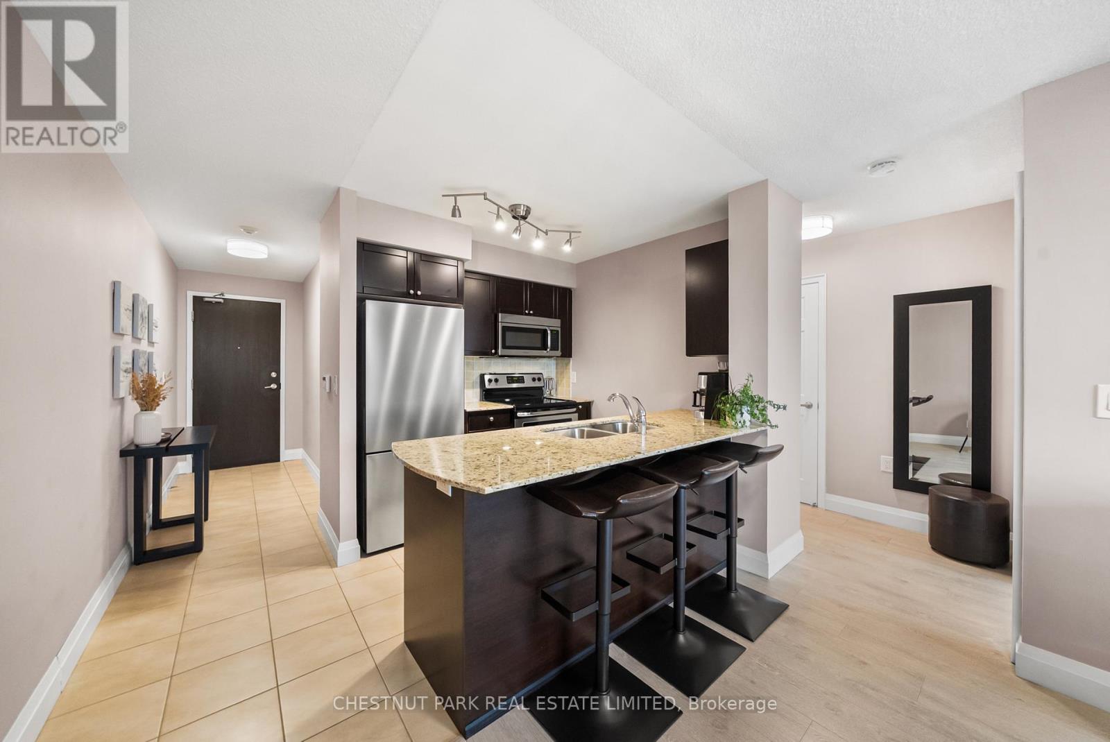 701 - 73 King William Crescent, Richmond Hill, Ontario  L4B 0C2 - Photo 12 - N13813268