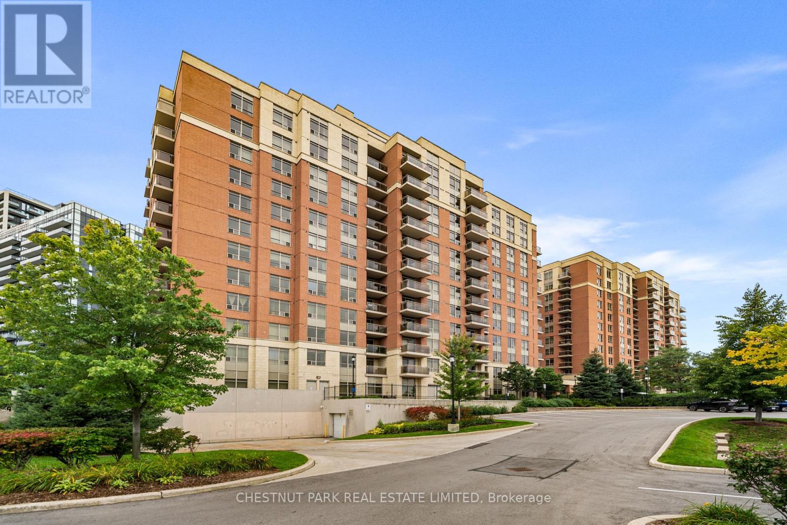 701 - 73 King William Crescent, Richmond Hill, Ontario  L4B 0C2 - Photo 2 - N13813268