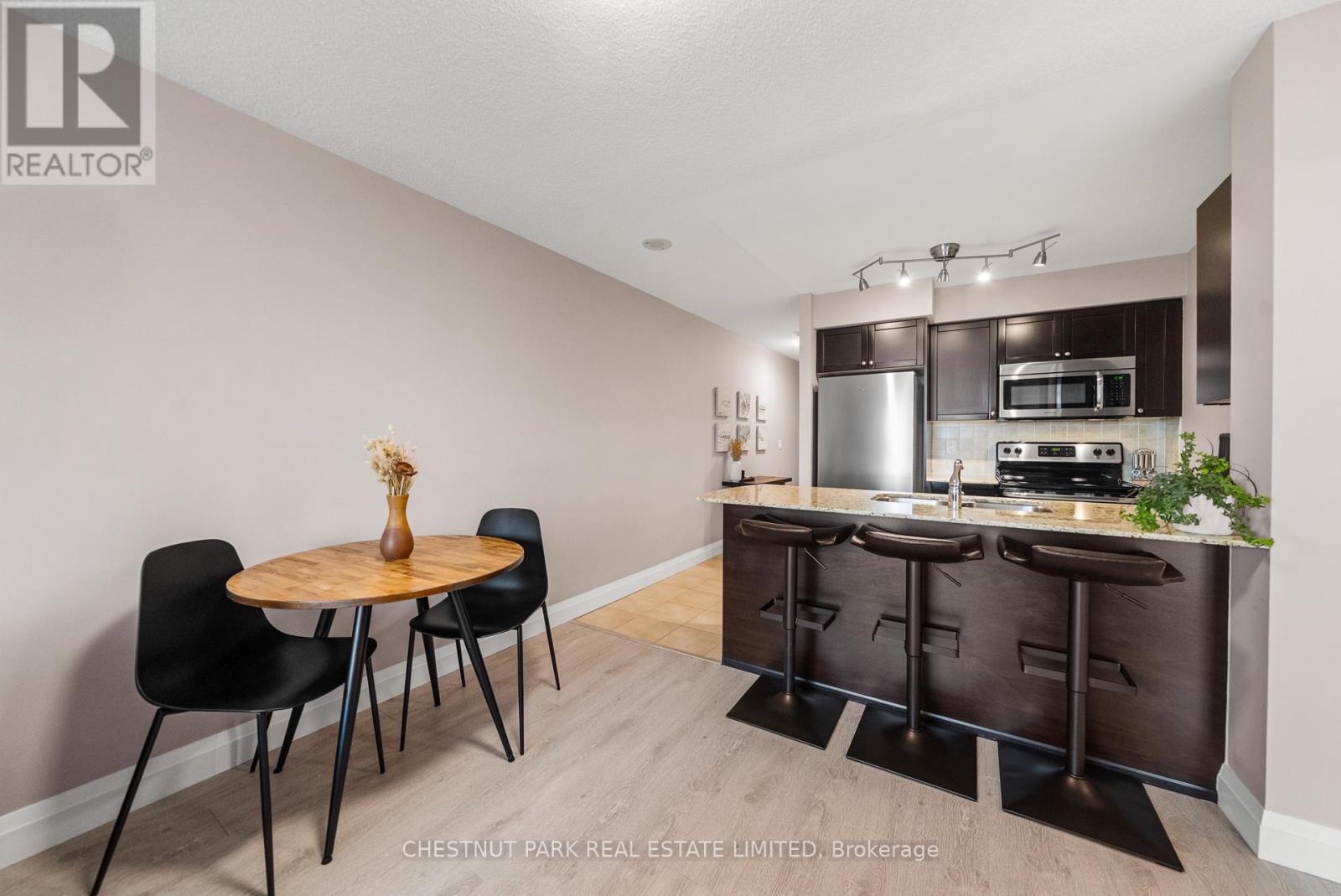 701 - 73 King William Crescent, Richmond Hill, Ontario  L4B 0C2 - Photo 8 - N13813268