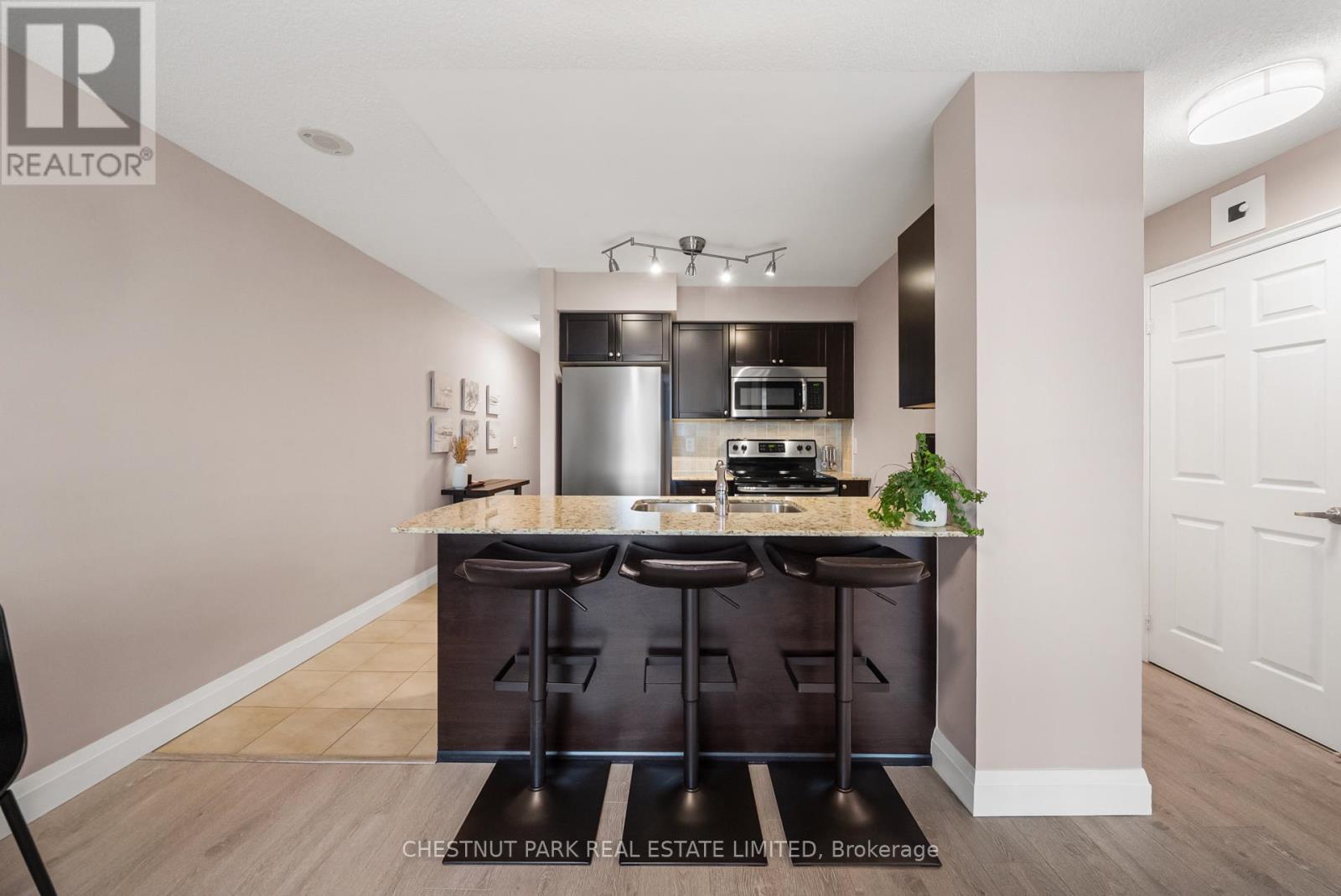 701 - 73 King William Crescent, Richmond Hill, Ontario  L4B 0C2 - Photo 9 - N13813268