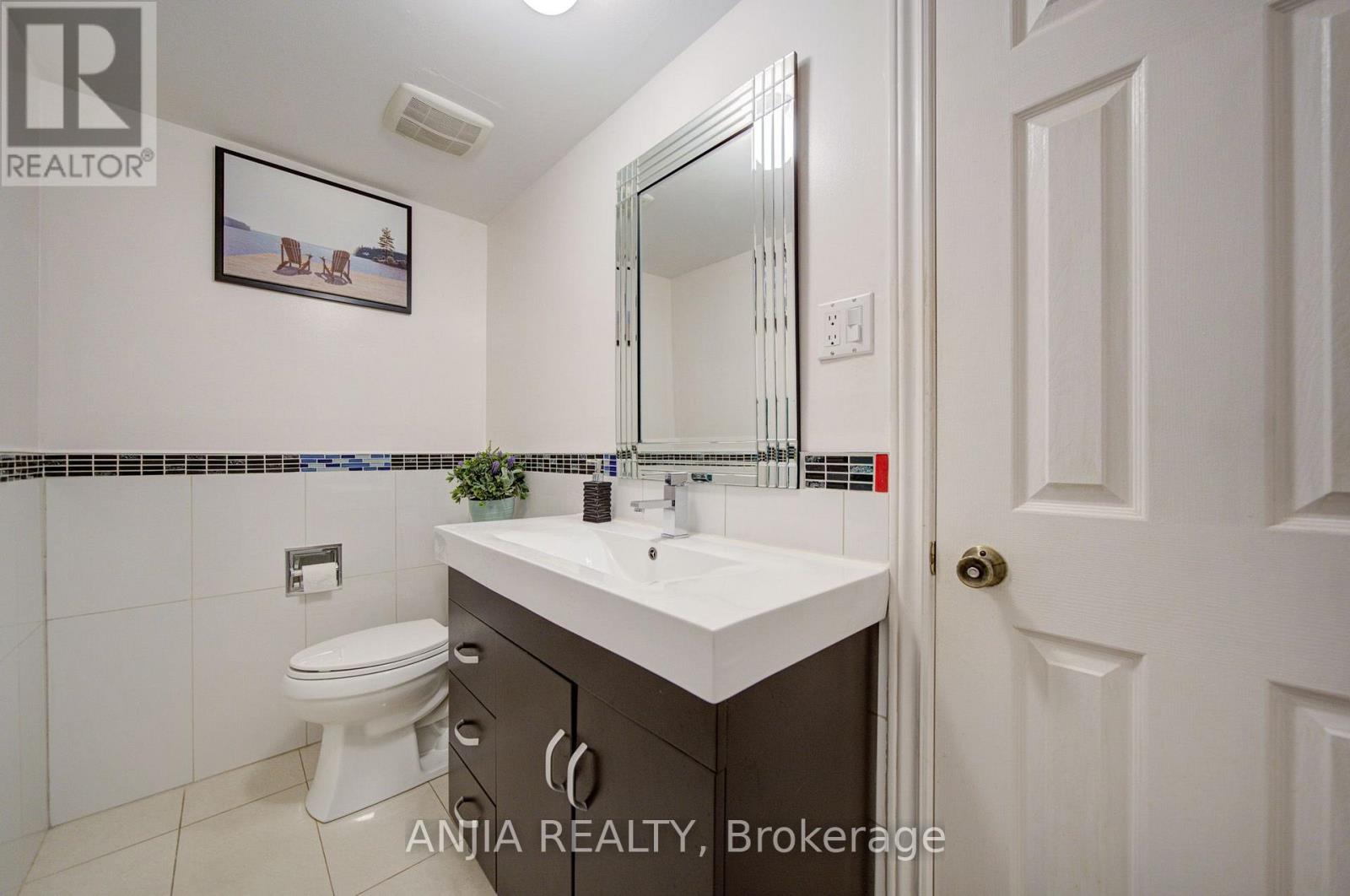 8 Brooklyn Crescent, Markham, Ontario  L3P 7C1 - Photo 18 - N13813324