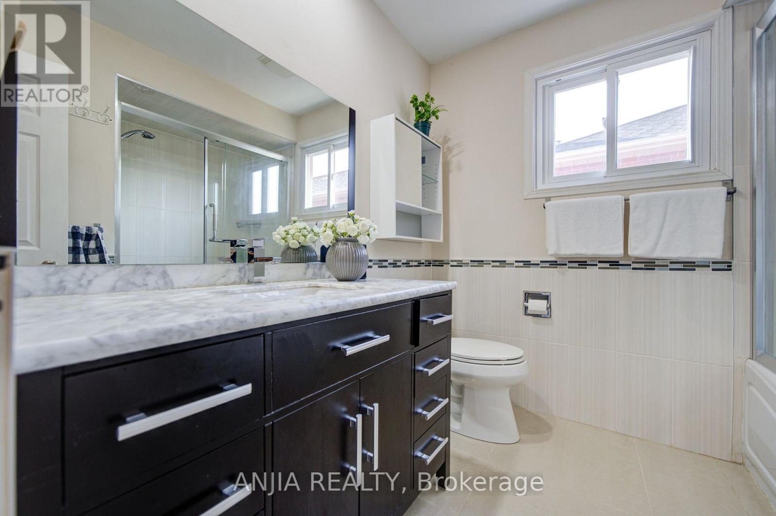 8 Brooklyn Crescent, Markham, Ontario  L3P 7C1 - Photo 28 - N13813324