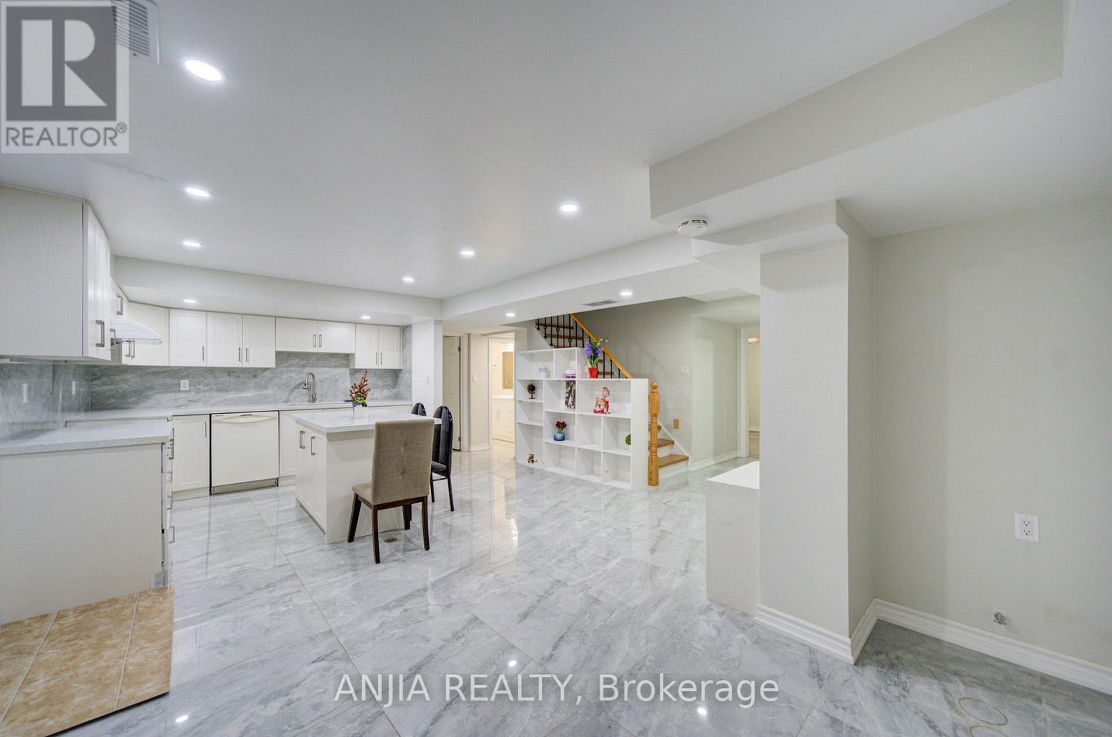 8 Brooklyn Crescent, Markham, Ontario  L3P 7C1 - Photo 36 - N13813324