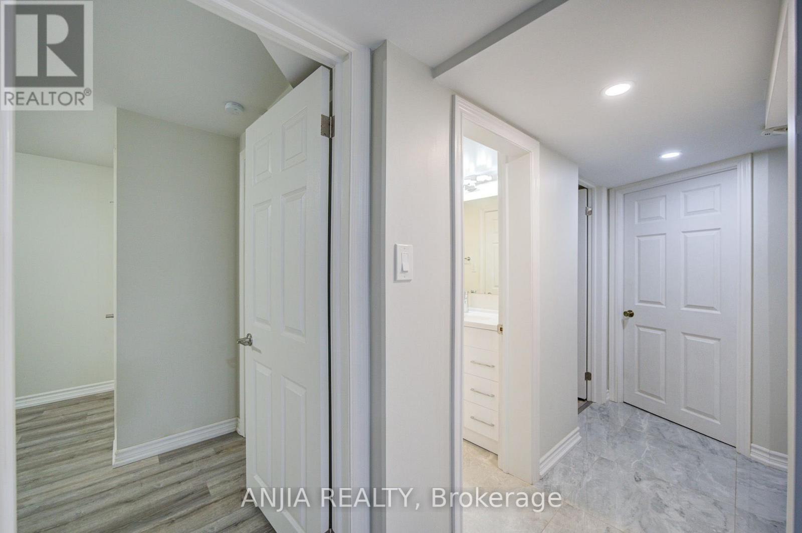 8 Brooklyn Crescent, Markham, Ontario  L3P 7C1 - Photo 41 - N13813324