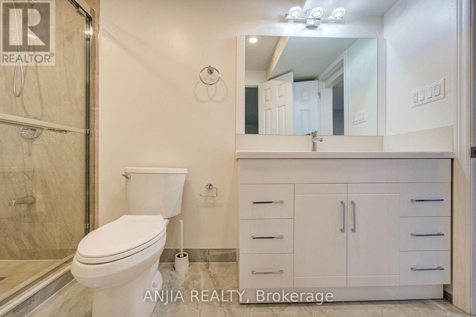 8 Brooklyn Crescent, Markham, Ontario  L3P 7C1 - Photo 42 - N13813324