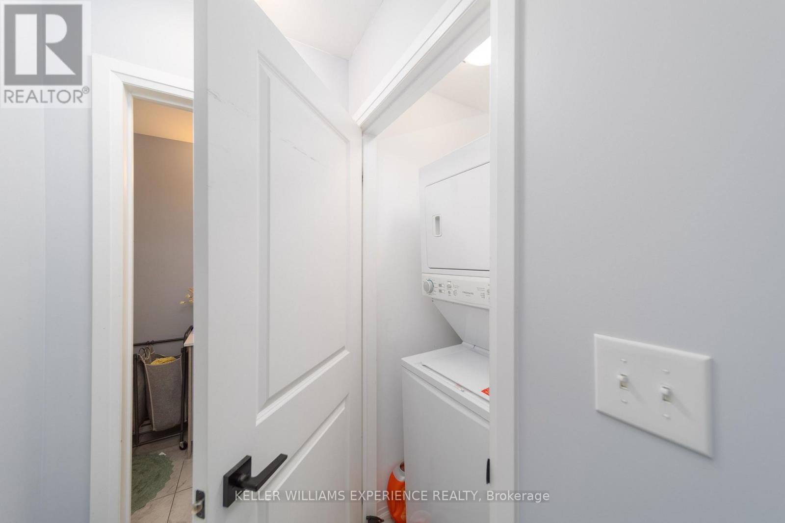 77 Gateland Drive, Barrie, Ontario  L9J 0N2 - Photo 12 - S13813068