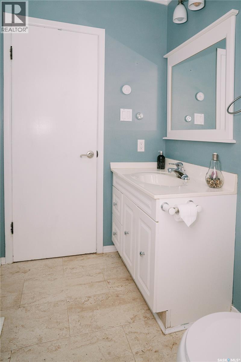 306 Egbert Avenue, Saskatoon, Saskatchewan  S7N 1X1 - Photo 9 - SK049095