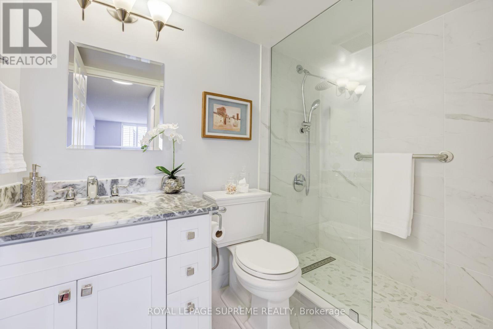 204 - 221 Robinson Street E, Oakville (Oo Old Oakville), Ontario  L6J 7N9 - Photo 19 - W13812960
