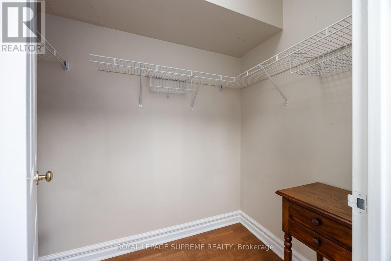 204 - 221 Robinson Street E, Oakville (Oo Old Oakville), Ontario  L6J 7N9 - Photo 20 - W13812960