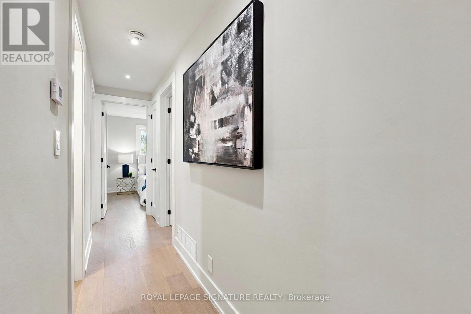 11 Brook Tree Crescent, Toronto, Ontario  M9P 1K8 - Photo 17 - W13812990