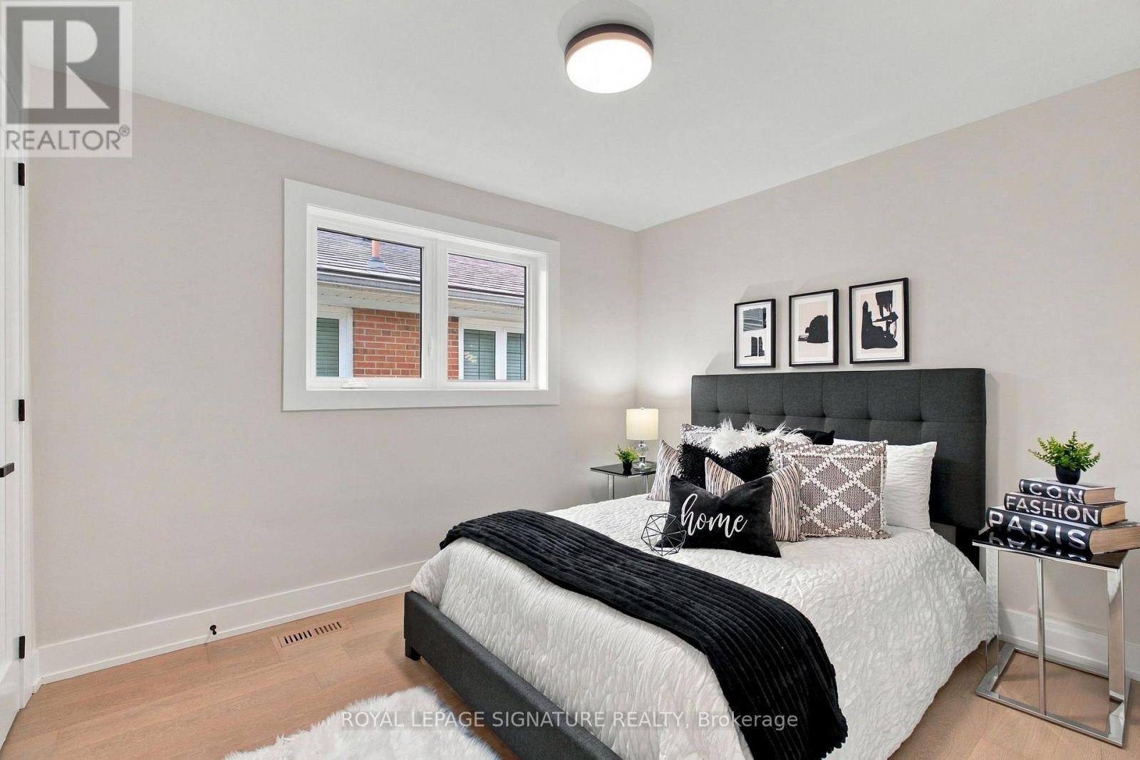 11 Brook Tree Crescent, Toronto, Ontario  M9P 1K8 - Photo 24 - W13812990