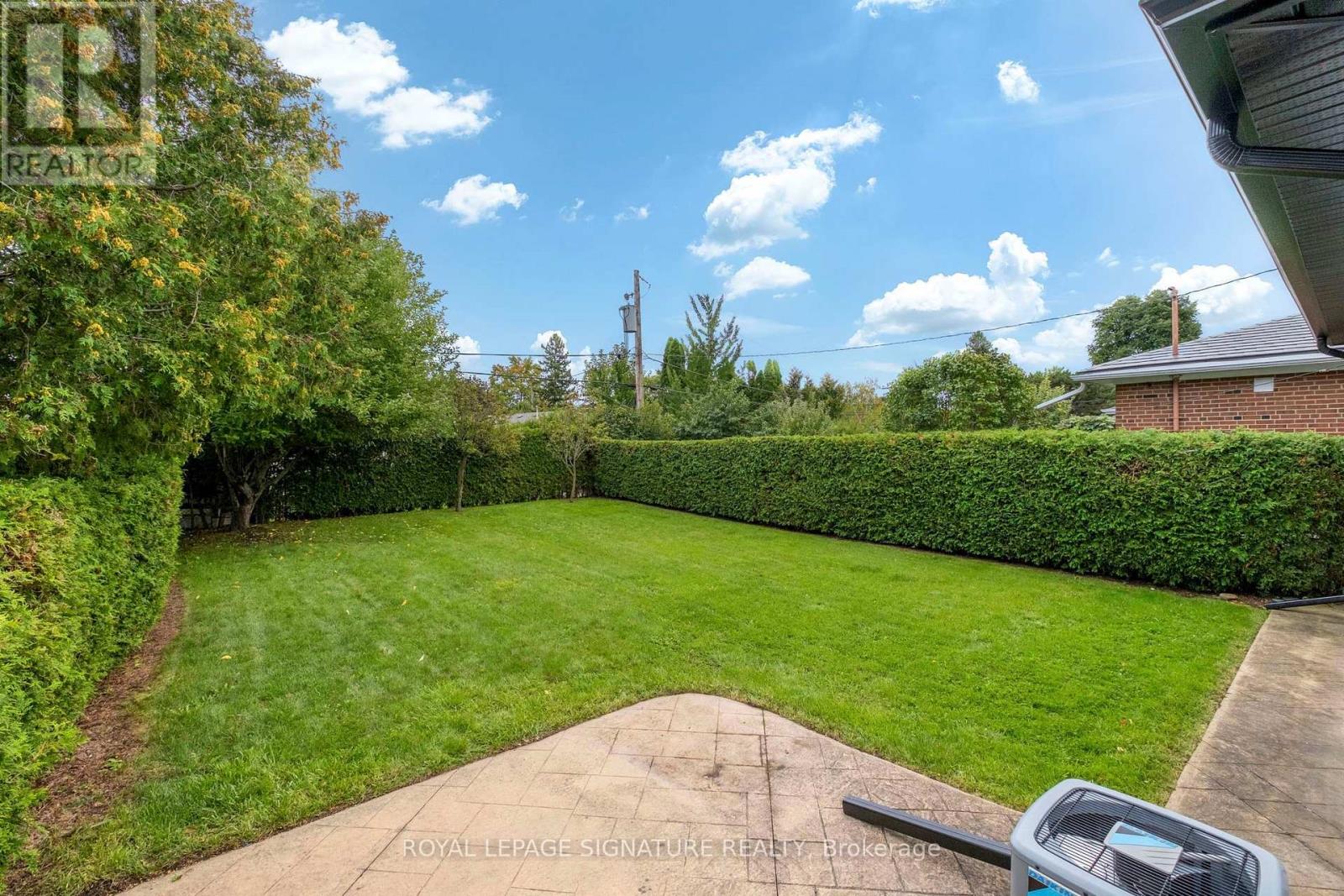 11 Brook Tree Crescent, Toronto, Ontario  M9P 1K8 - Photo 41 - W13812990