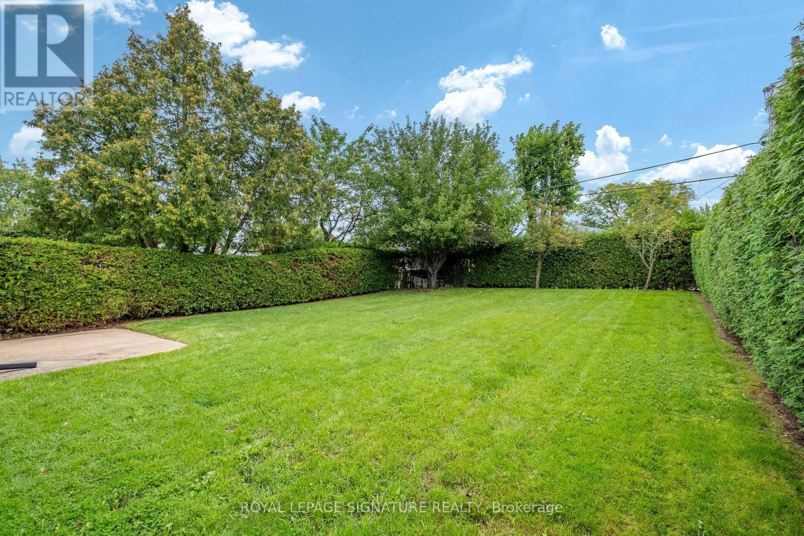 11 Brook Tree Crescent, Toronto, Ontario  M9P 1K8 - Photo 43 - W13812990
